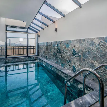 Villa Sare *
